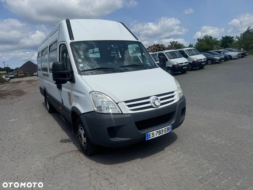Irisbus Daily Klima Webasto Tylko 111 tyś km z Wojska Francuskiego - 6