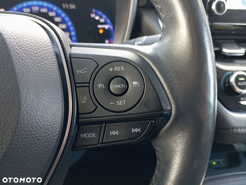 Toyota Corolla 1.8 Hybrid Executive - 19