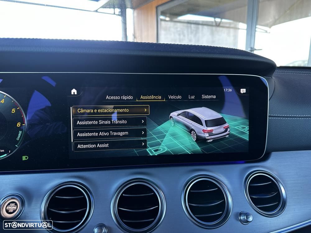 Mercedes-Benz E 300 de AMG Line - 22