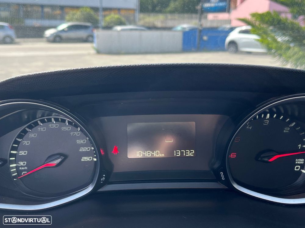 Peugeot 308 1.5 BlueHDi Business Line - 32