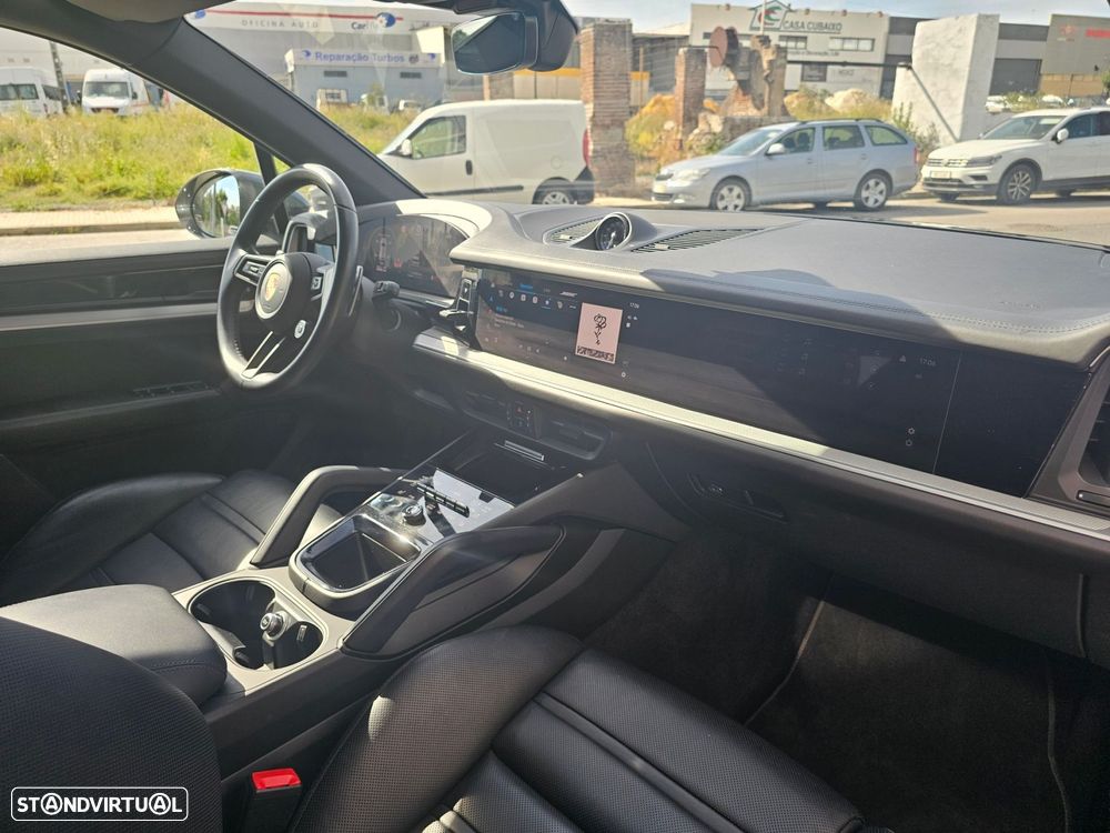 Porsche Cayenne E-Hybrid Tiptronic S Black Edition - 12