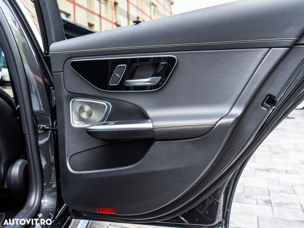 MERCEDES-BENZ C-Class 2024 — imagine 38