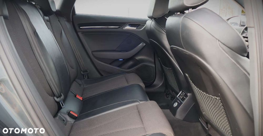 Audi A3 Sportback - 18