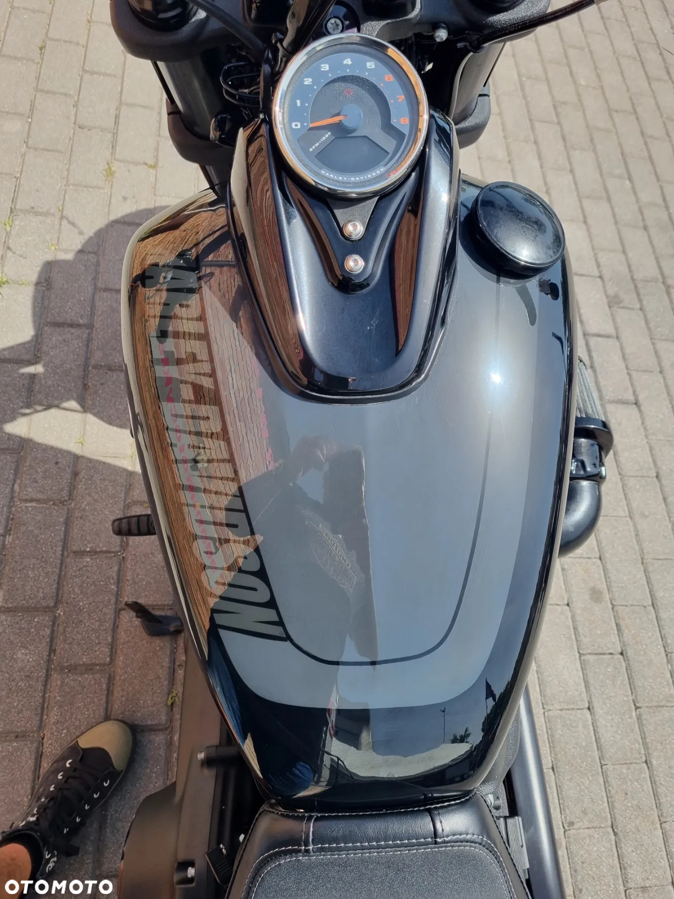 Harley-Davidson Softail Fat Bob - 11