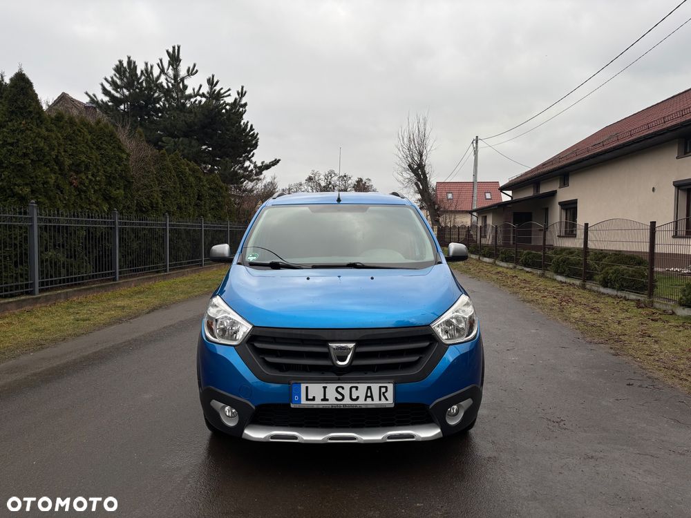 Dacia Lodgy TCe 115 Stepway - 3