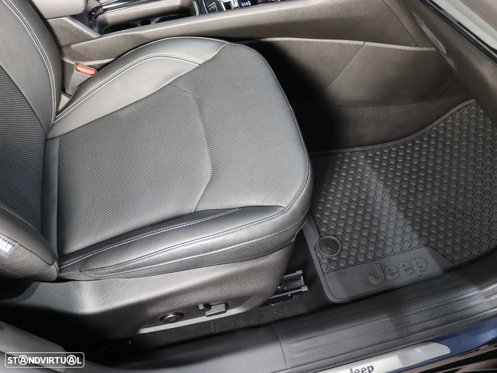 Jeep Compass 1.3 TG Limited S - 24
