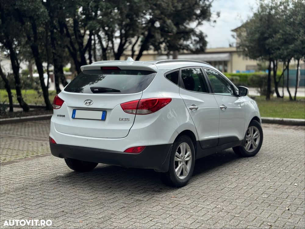 Hyundai ix35 2.0 CRDI 4WD Premium - 4