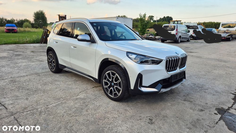 BMW X1 sDrive18d Sport Line - 18