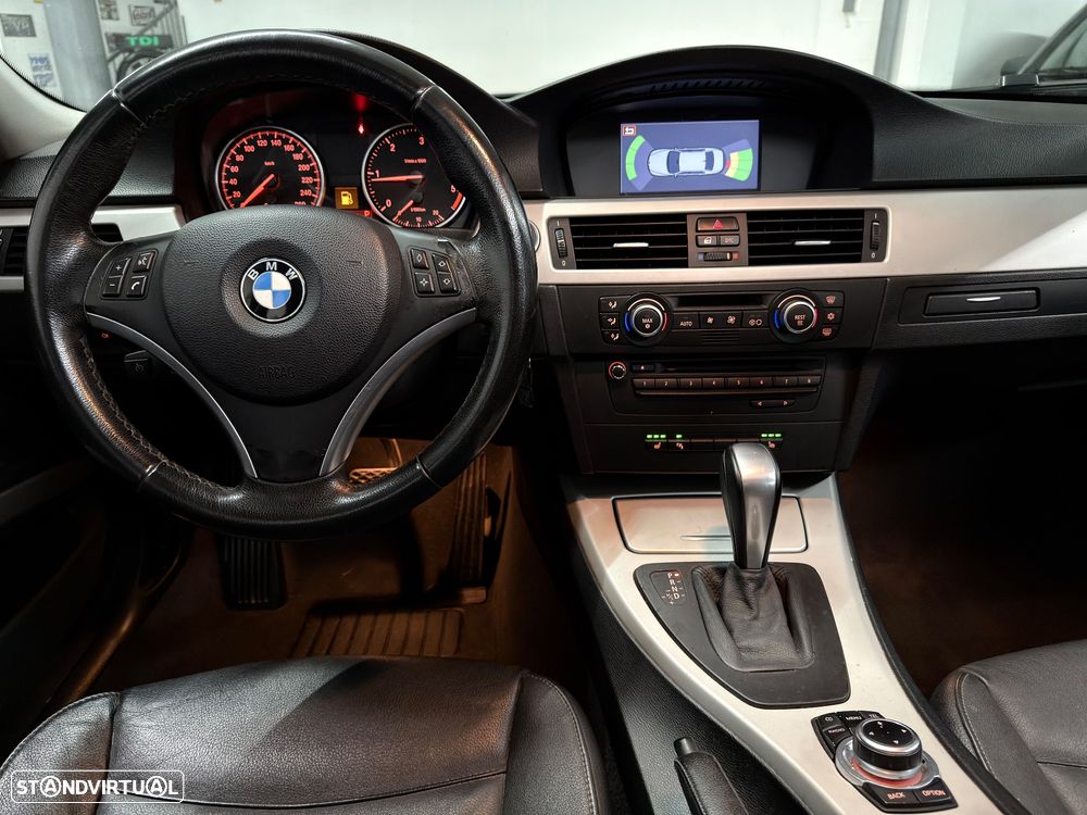 BMW 320 d Navi. Sport Auto - 18