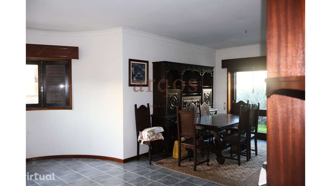 Moradia Isolada T4+1 em Lourosa - Grande imagem: 5/26