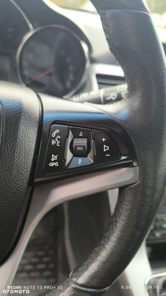 Chevrolet Cruze 1.4 T LTZ - 23