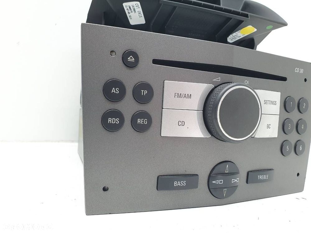 RADIO ODTWARZACZ CD WYŚWIETLACZ OPEL VECTRA C 13190856 13208089 - 2