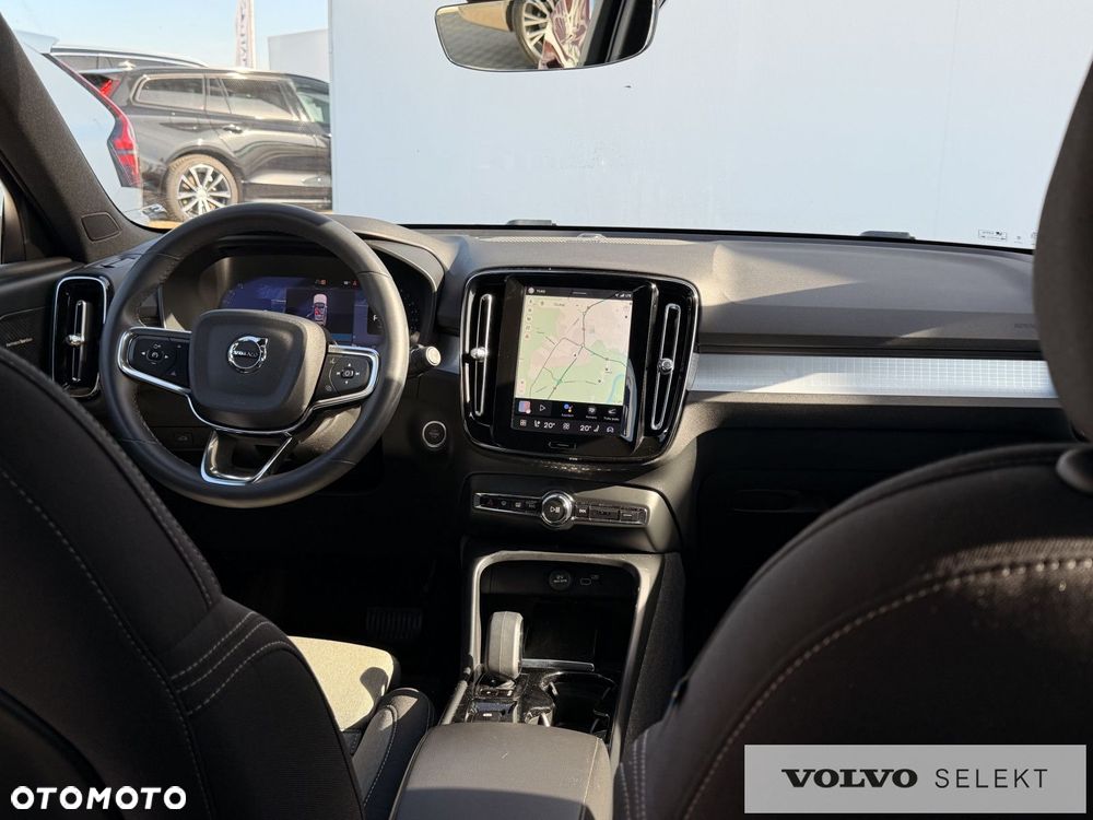 Volvo XC 40 - 22