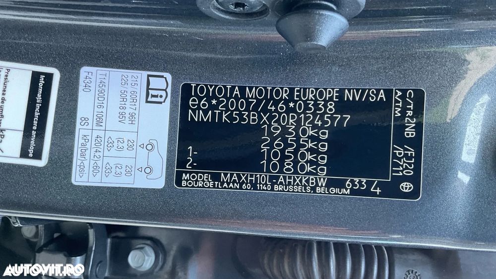 Toyota C-HR 2.0 HSD 184 CP 4x2 CVT Style - 30