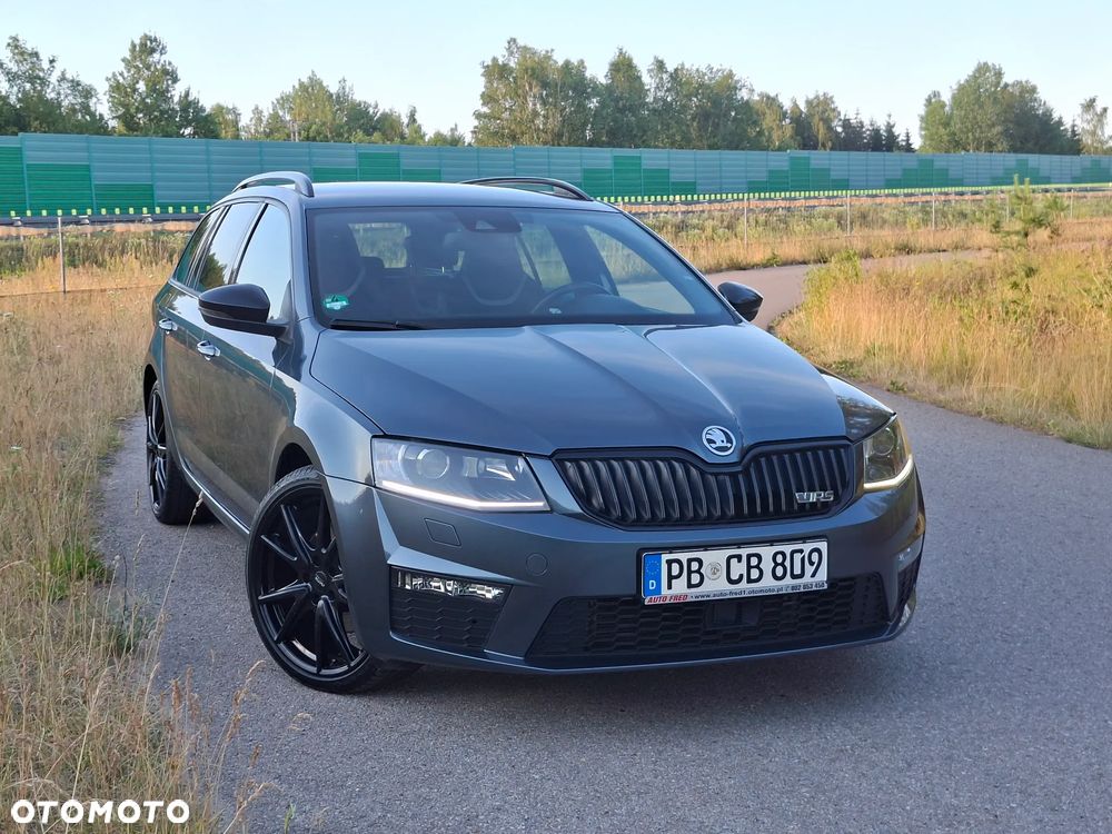 Skoda Octavia 2.0 TDI DSG RS - 7