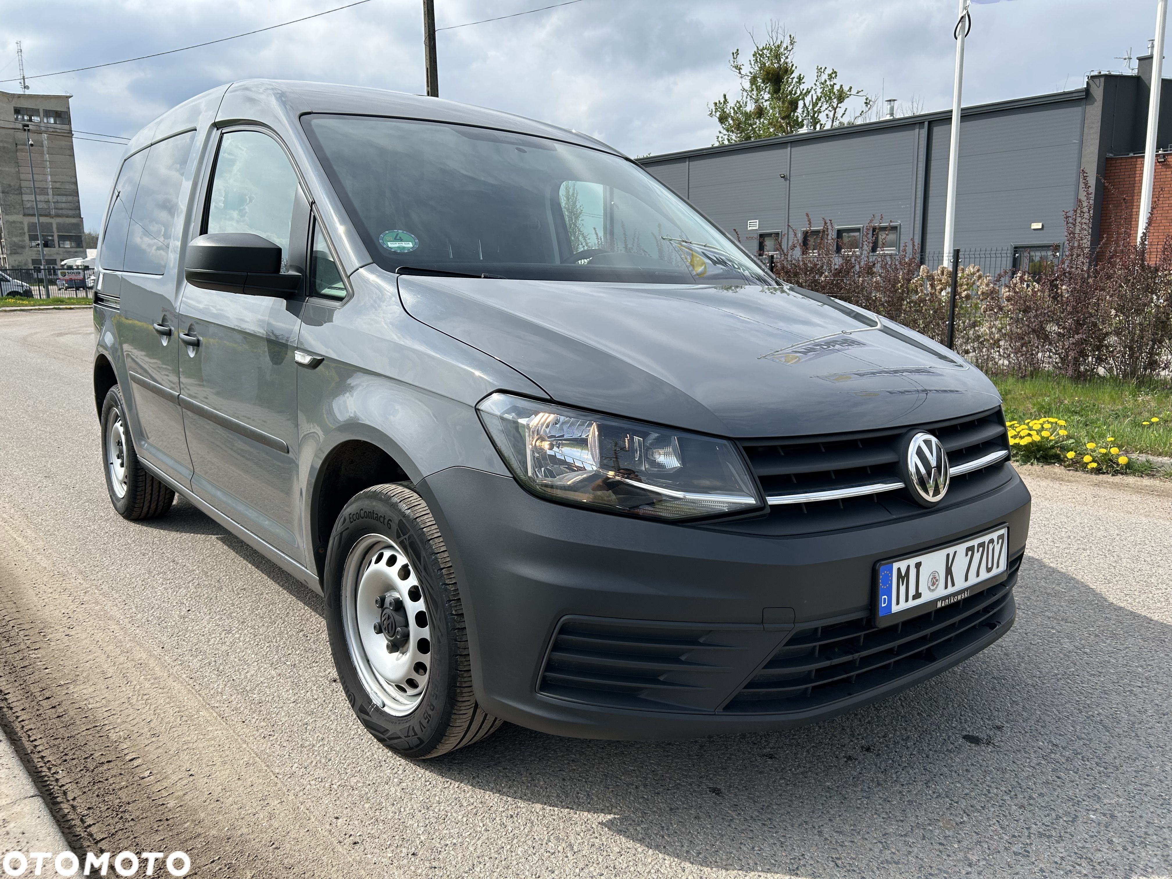 Volkswagen Caddy - 1