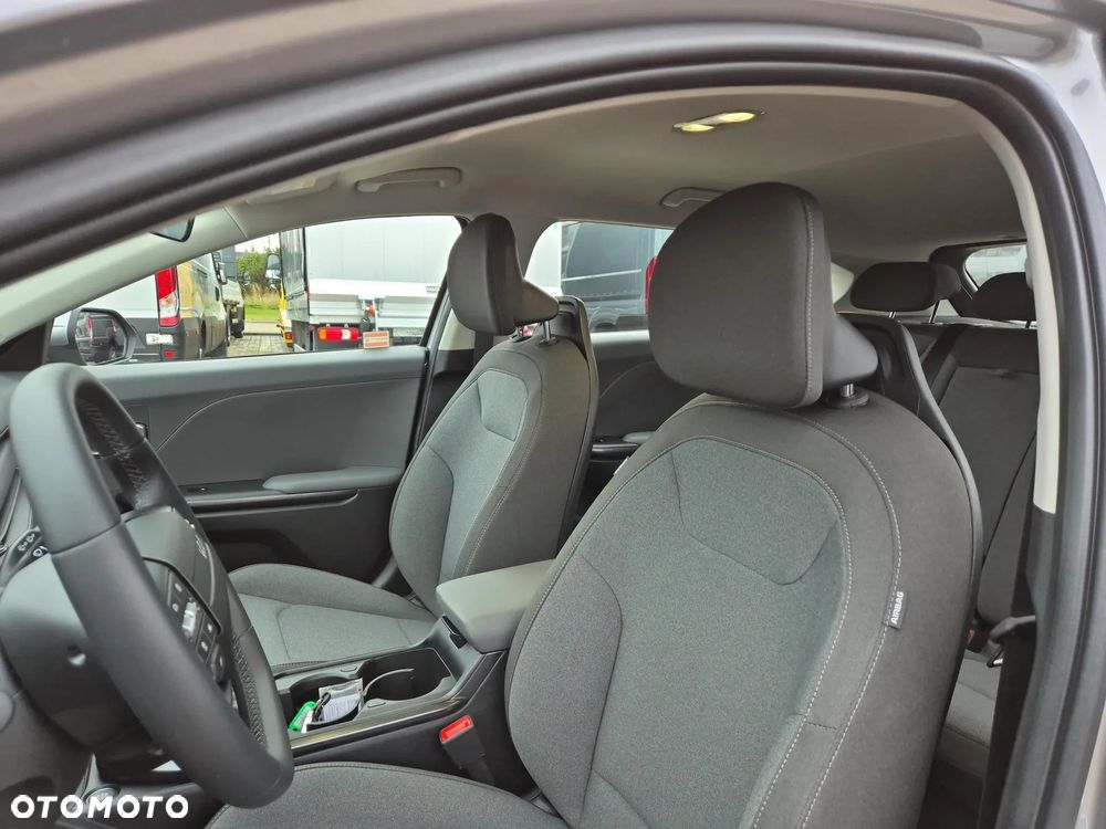 Kia K4 1.6 T-GDI M - 12