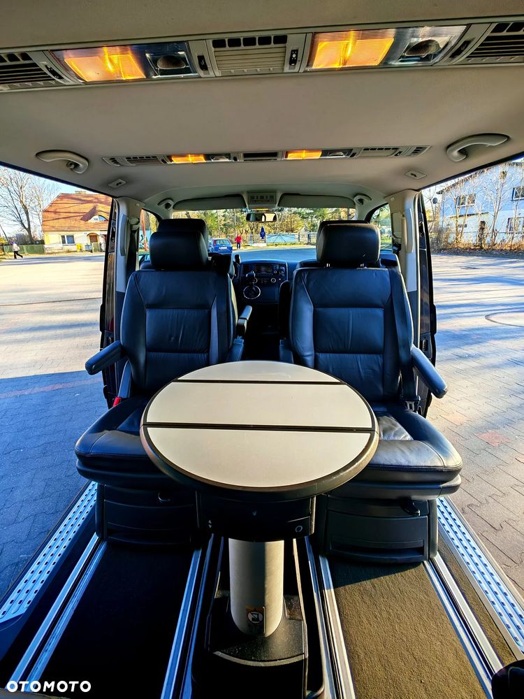 Volkswagen Multivan - 7