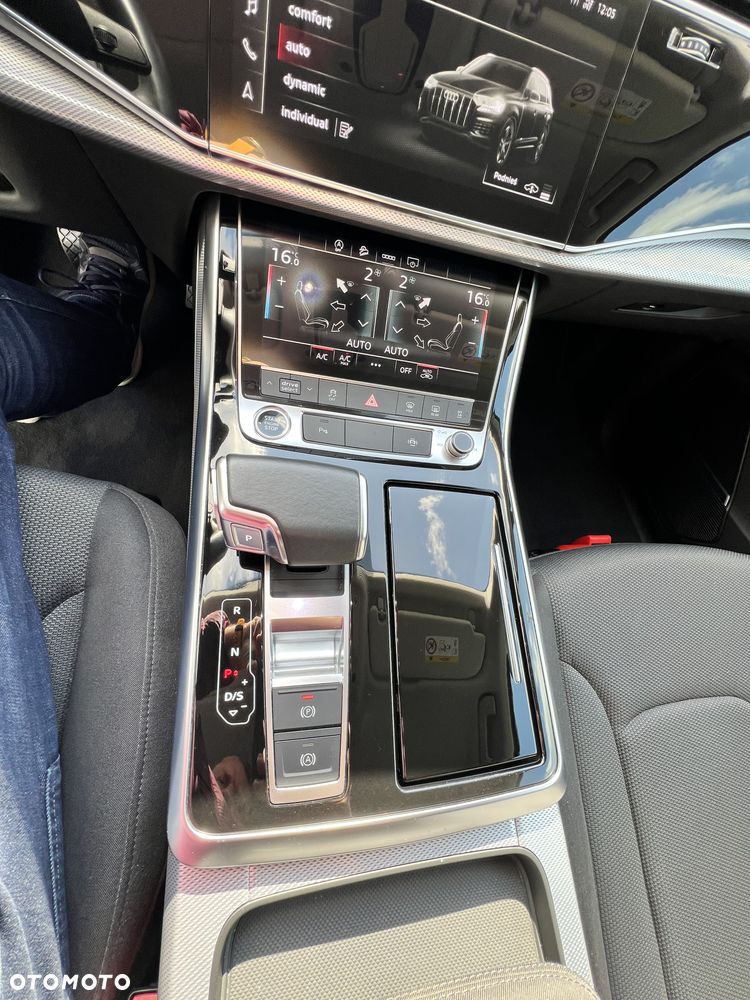 Audi Q7 - 13