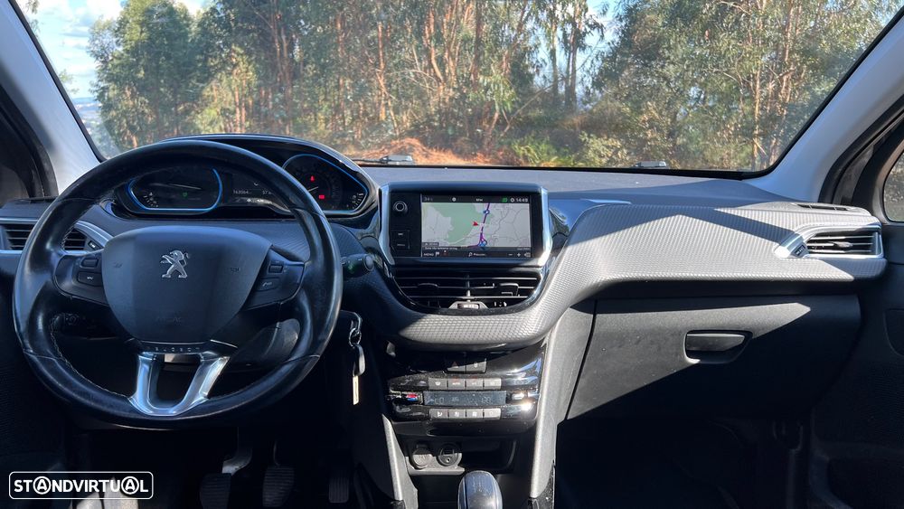 Peugeot 2008 1.6 BlueHDi Allure - 8