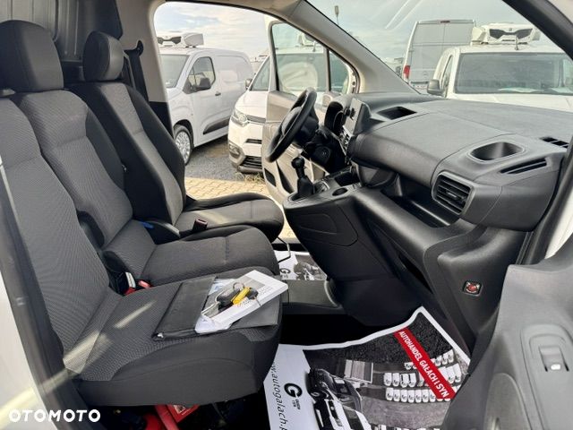 Toyota Proace City - 12