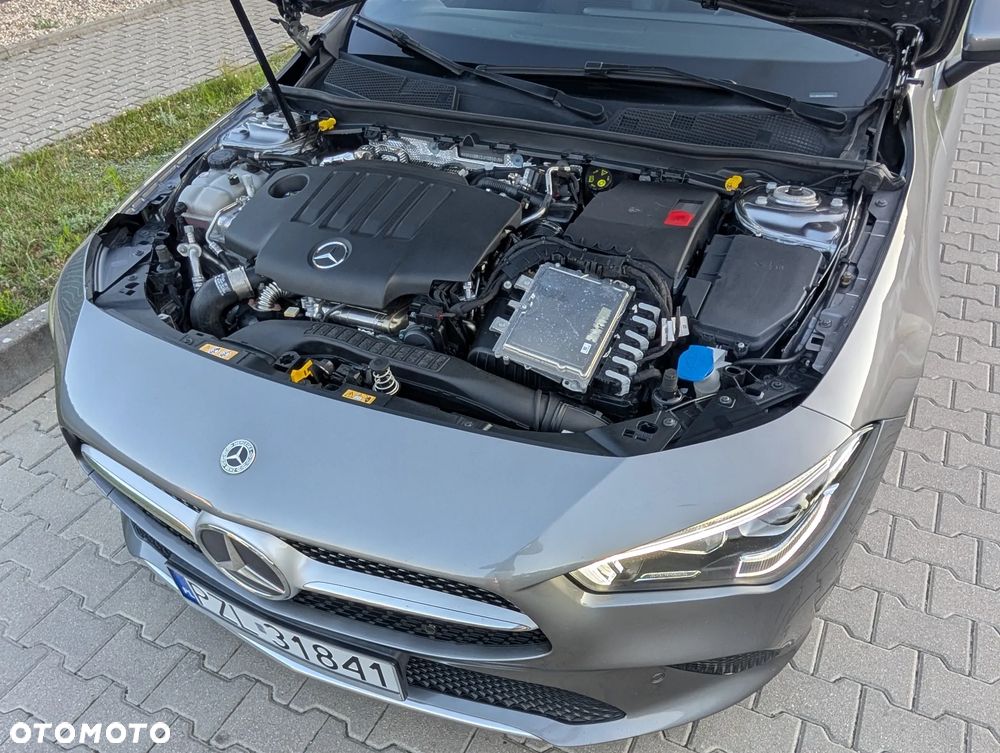 Mercedes-Benz CLA 200 d Progressive 8G-DCT - 40