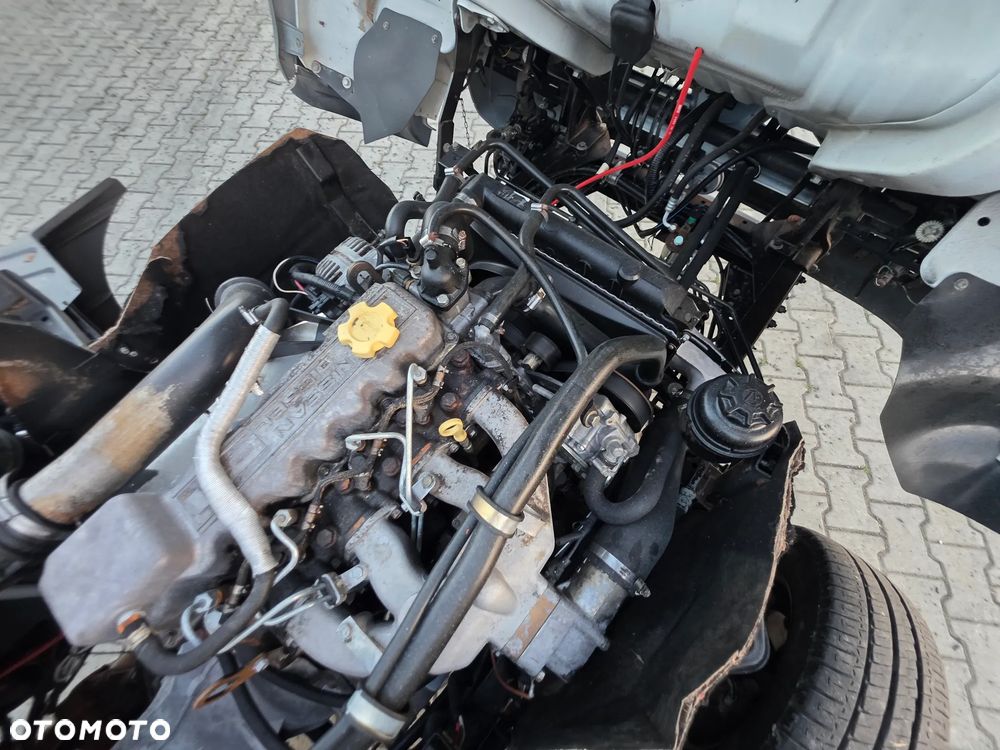 Nissan Cabstar 35.13 Skrzynia 4.20 M + HDS 1.5 Tony ! HMF K2(B3) 9.20 M Wysięgu  ! Super Stan  ! - 34