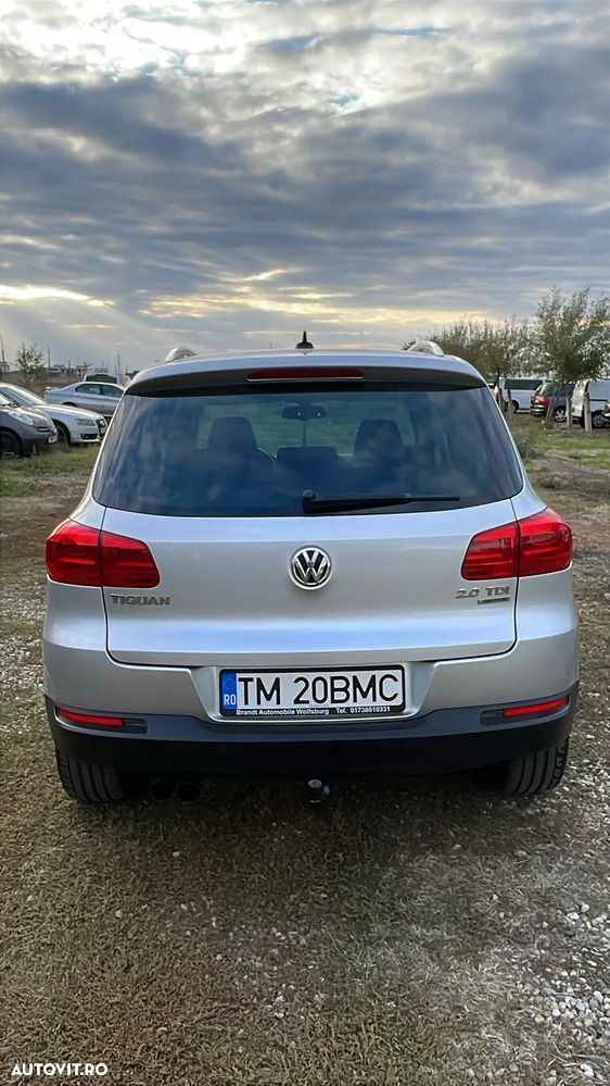 Volkswagen Tiguan - 5