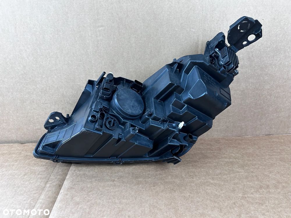 PEUGEOT 3008 5008 II REFLEKTOR LAMPA PRZÓD PRZEDNIA PRAWA ORYGINALNA EUROPA  9810478080 - 5