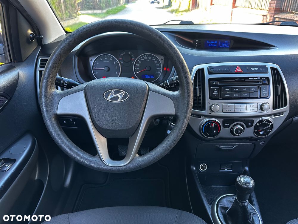 Hyundai i20 1.25 Wersja Jubileuszowa - 28