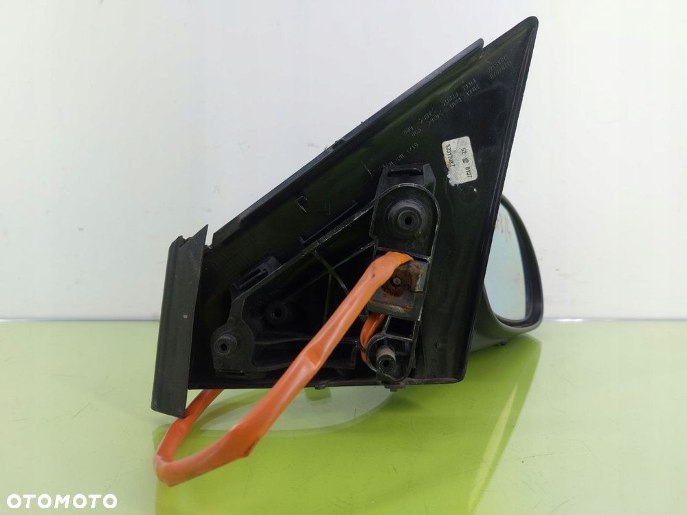 Lusterko prawe elektryczne Citroen C5 I FL 2004-2008 R 6 PIN NR. LAK: EYPC - 4
