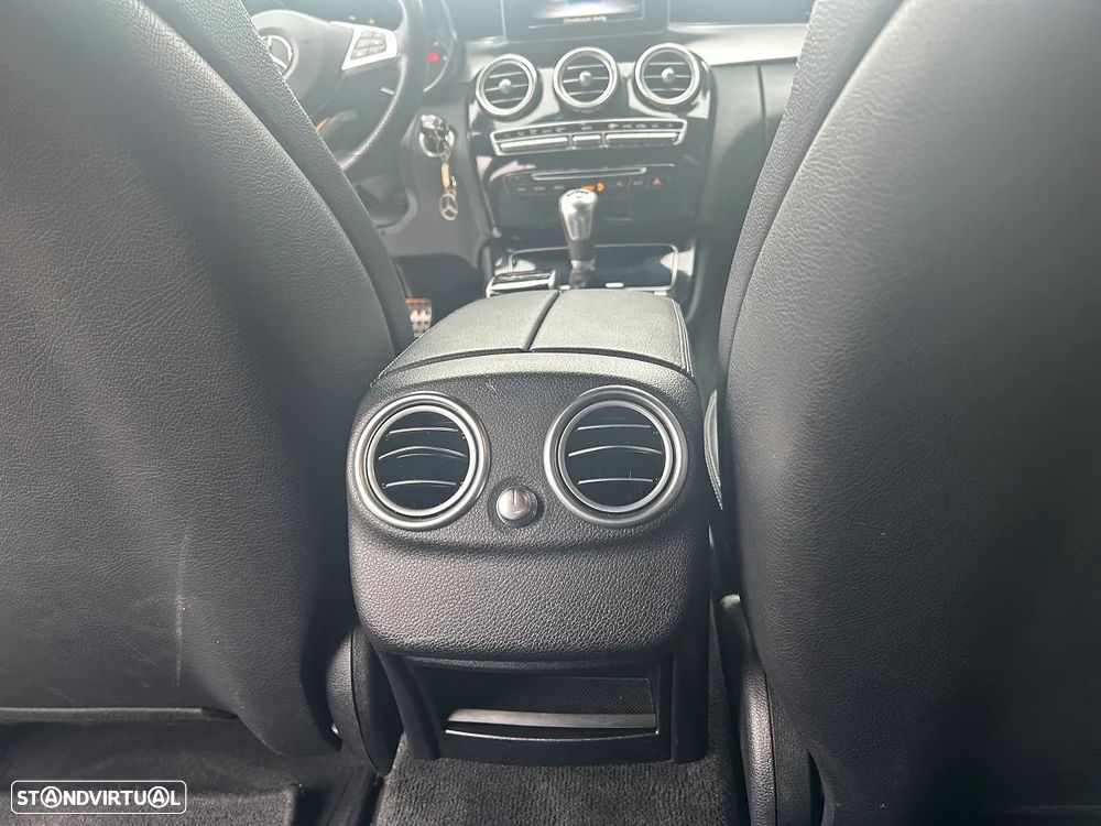 Mercedes-Benz C 220 d AMG Line - 16