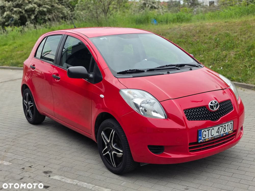 Toyota Yaris 1.0 Luna A/C - 3