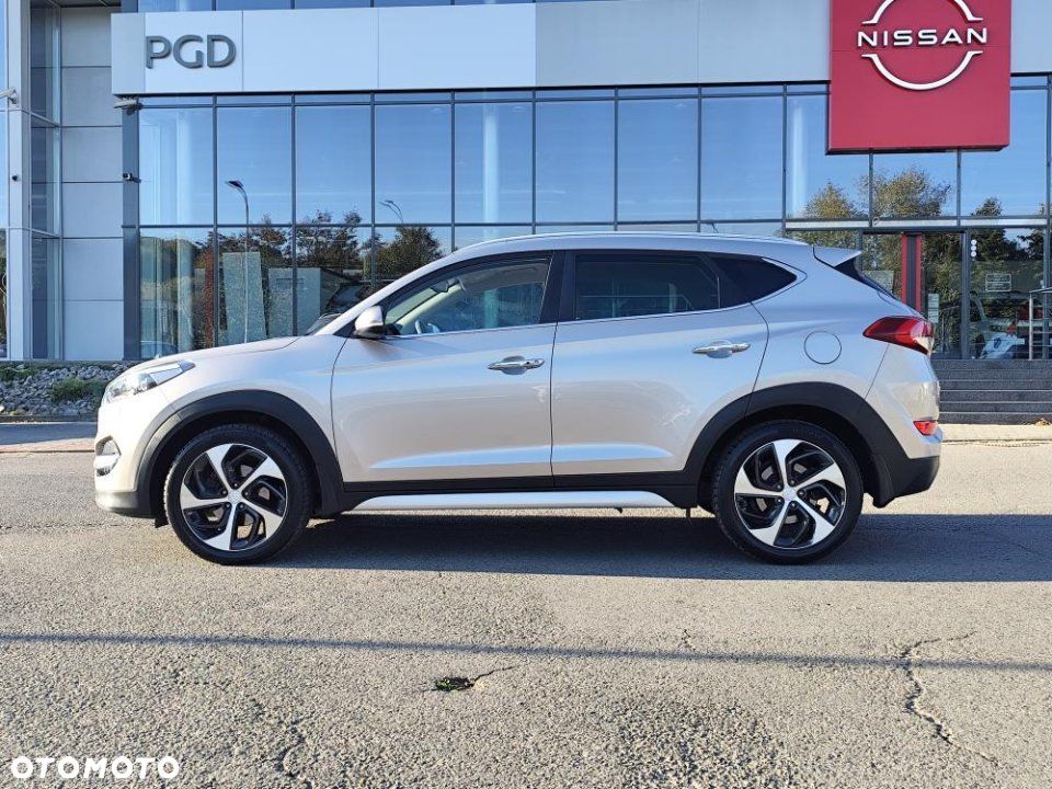 Hyundai Tucson - 8