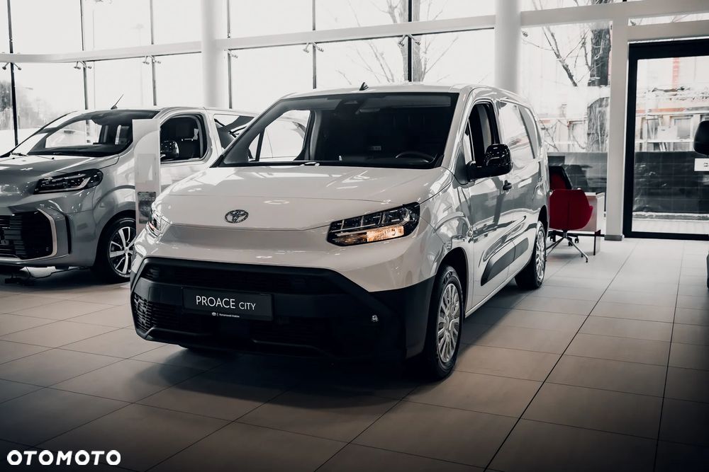 Toyota Proace City - 1