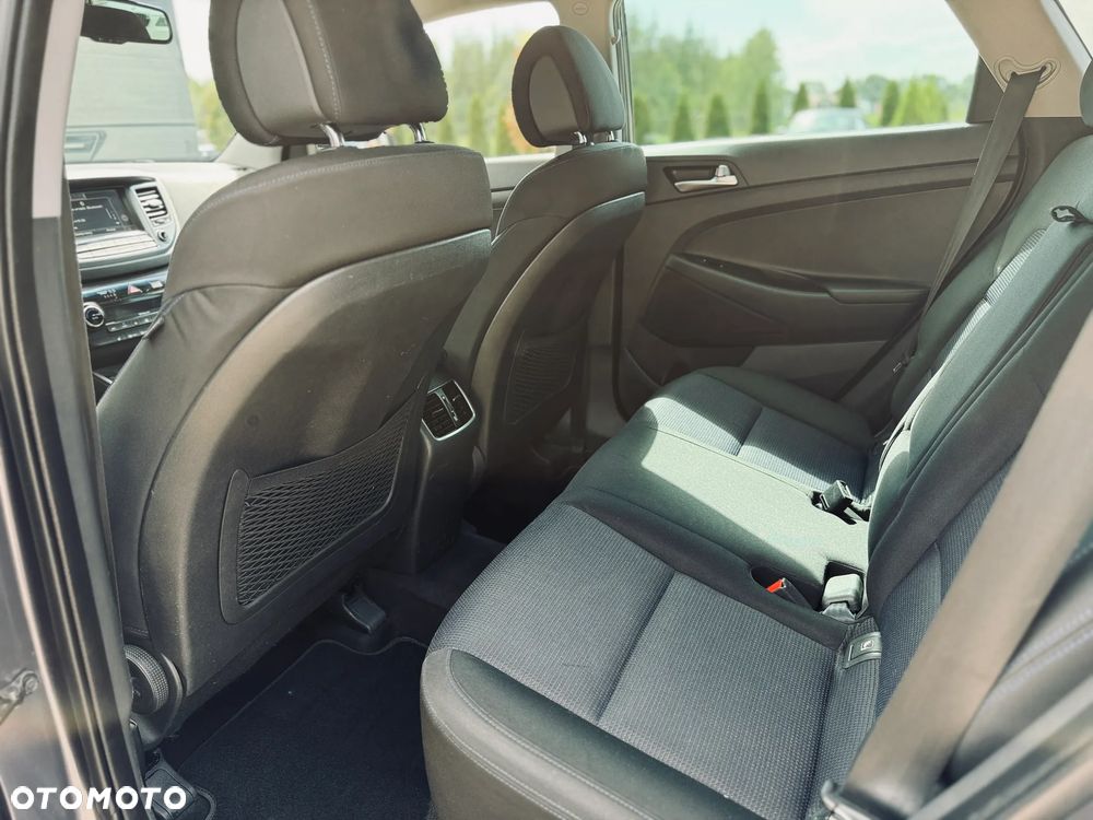 Hyundai Tucson blue 1.7 CRDi 2WD Style - 13