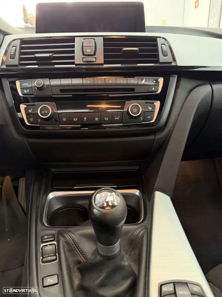 BMW 420 d Pack M - 11