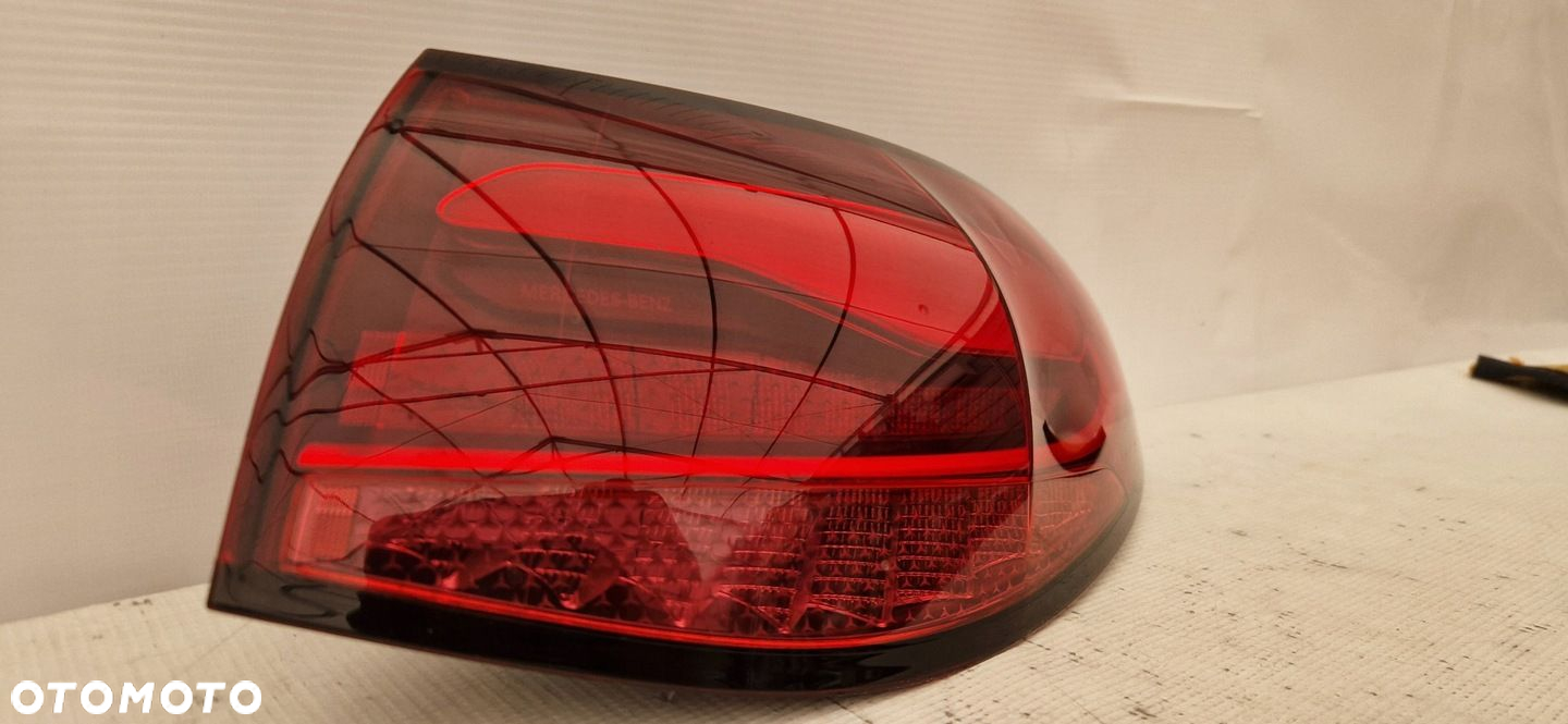 MERCEDES GLC II 254 LED LAMPA TYLNA PRAWA - 3