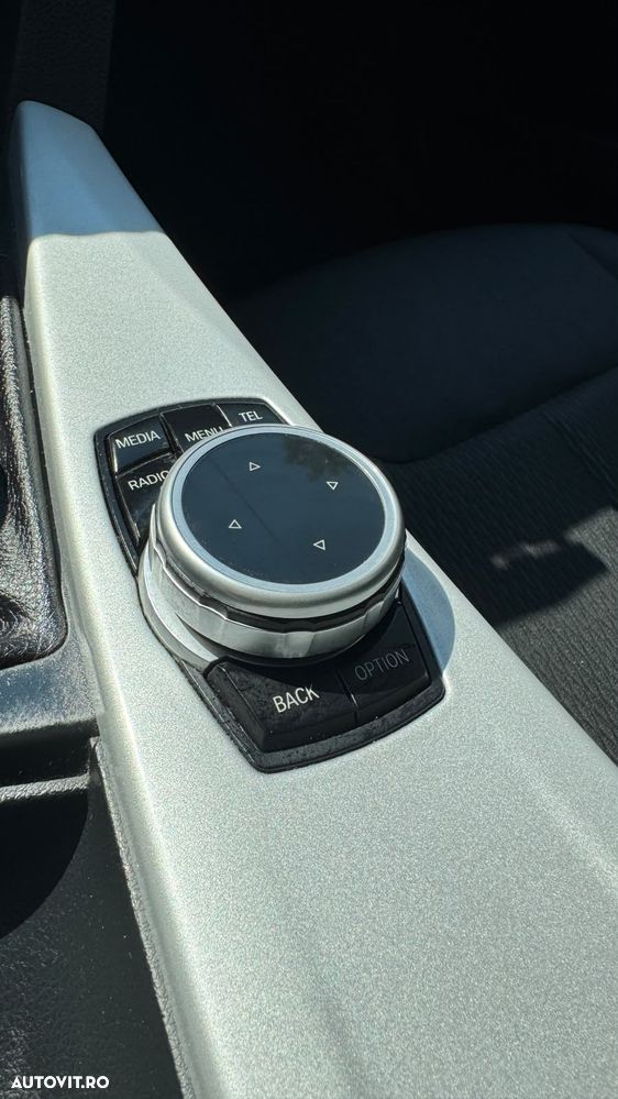 BMW Seria 3 320d - 13