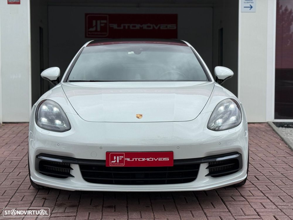 Porsche Panamera 4 S - 20