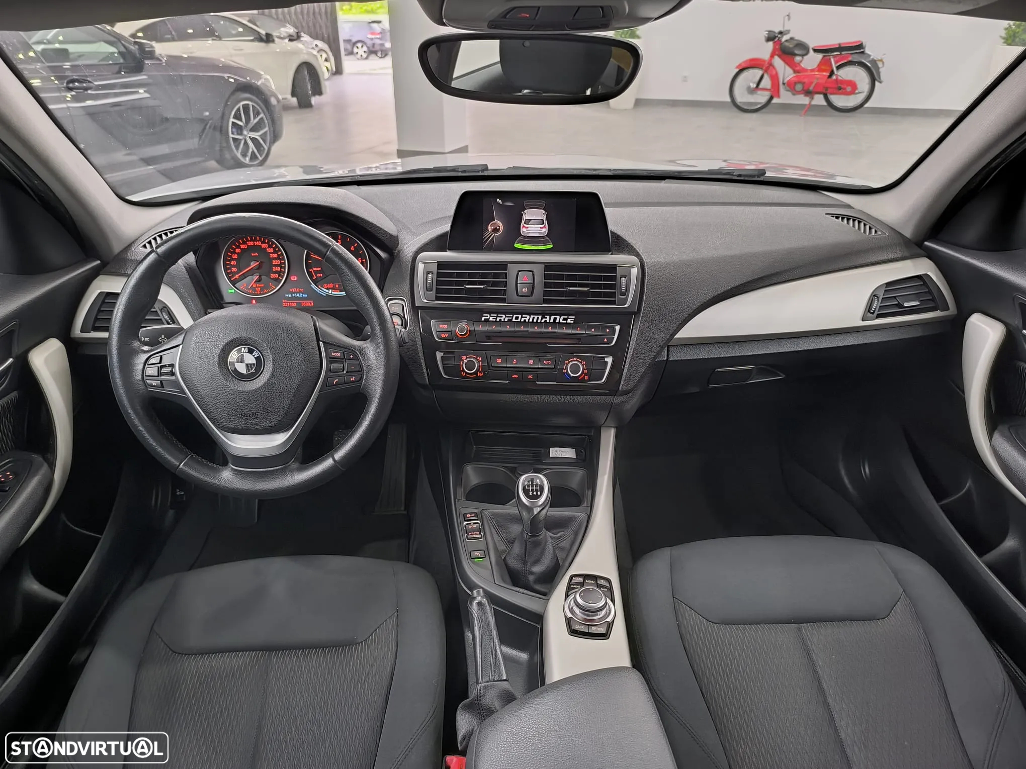 BMW 116 d Line Sport - 34