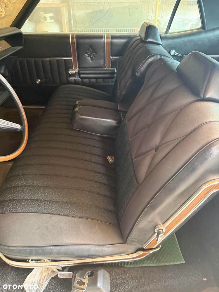 Mercury Marquis - 16