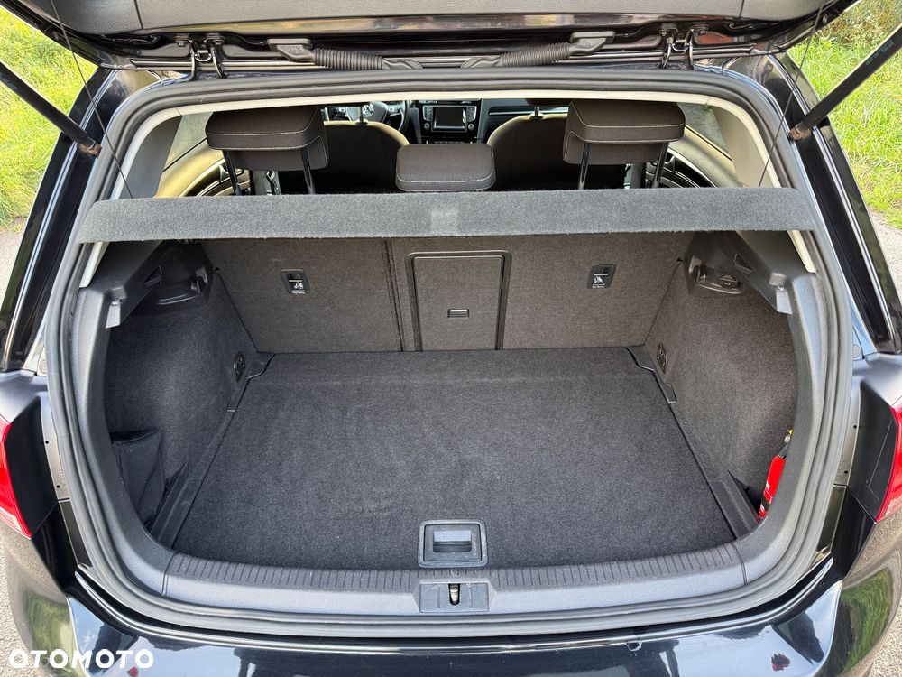 Volkswagen Golf 2.0 BlueTDI Highline - 17