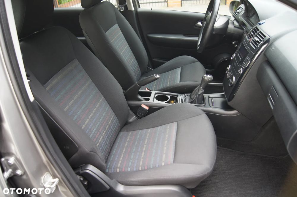 Mercedes-Benz Klasa A 170 Avantgarde Edition 10 - 21