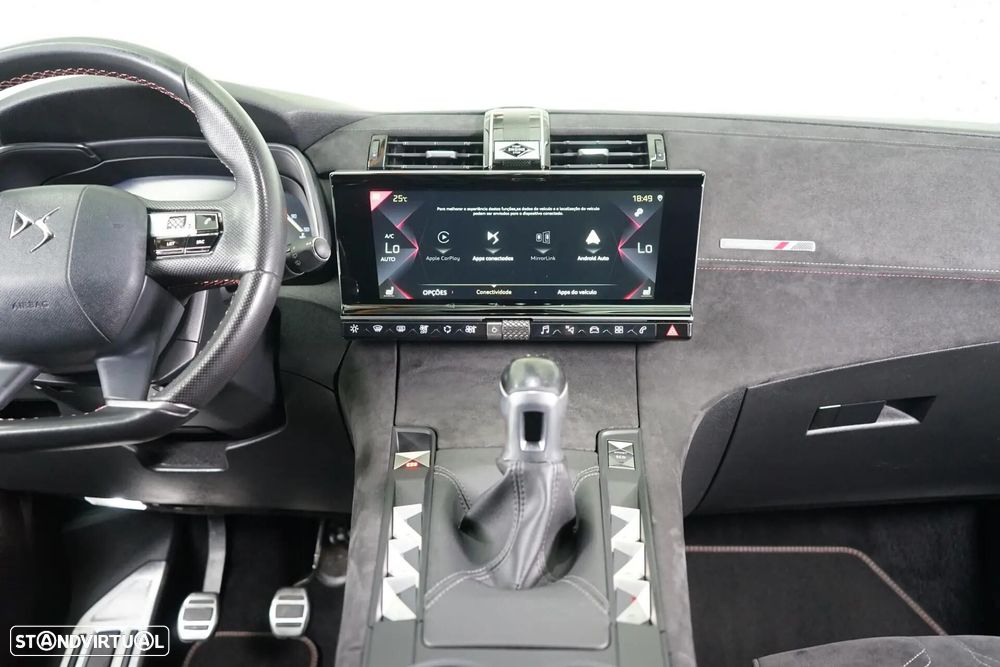 DS DS7 Crossback PureTech 130 Business Line - 32