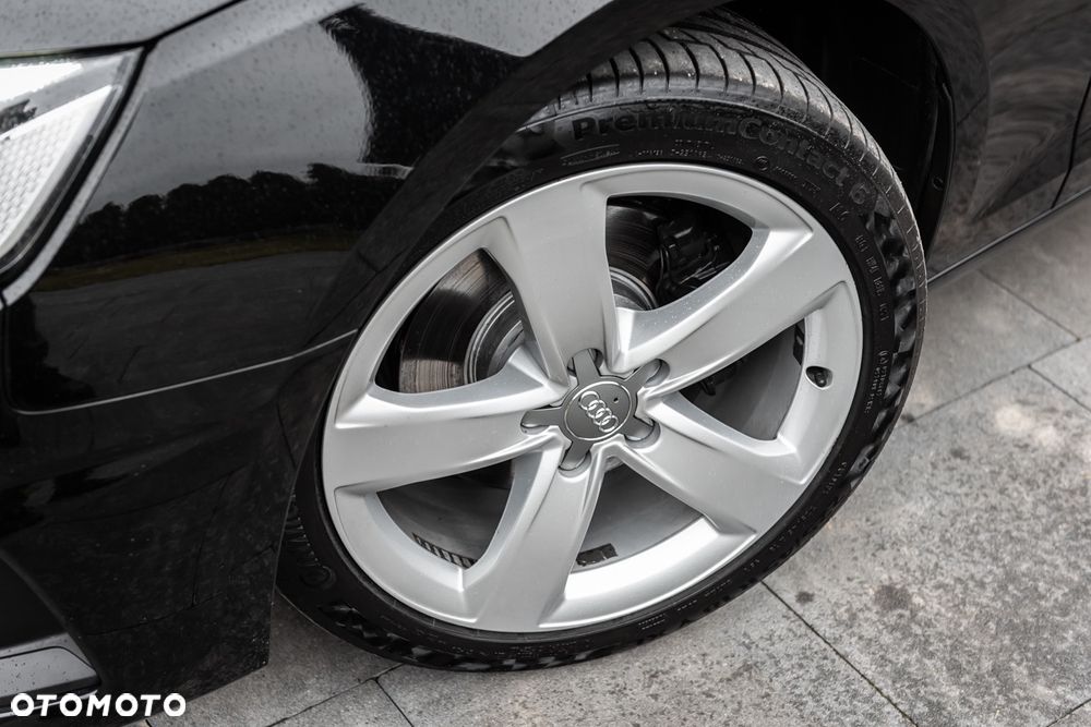 Audi A4 Avant 35 TDI S tronic S line - 8