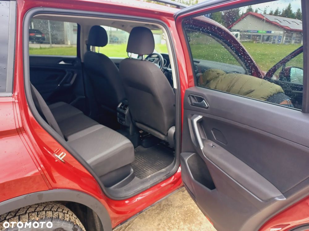 Volkswagen Tiguan - 15