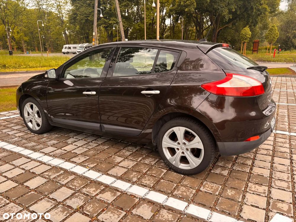 Renault Megane 1.9 dCi Exception - 3
