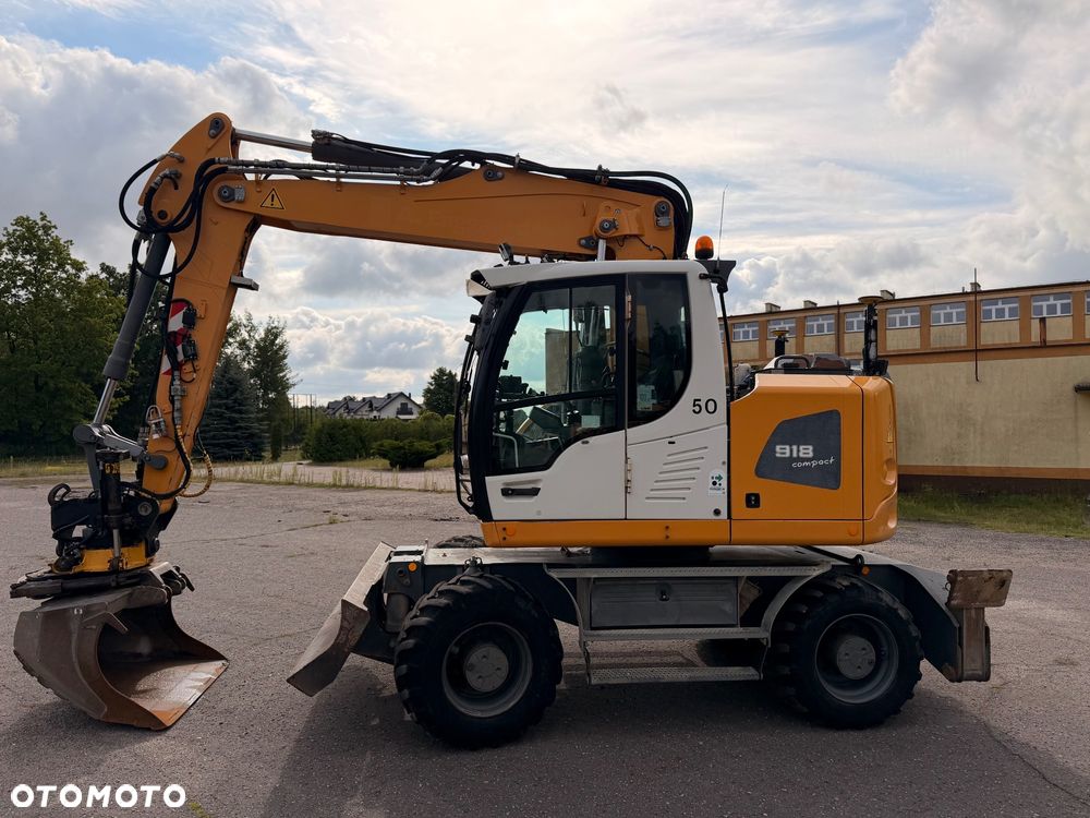 Liebherr A918 Compact - 1