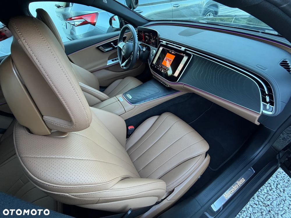 Mercedes-Benz Klasa E 300 de PHEV 4-Matic Avantgarde 9G-Tronic - 34